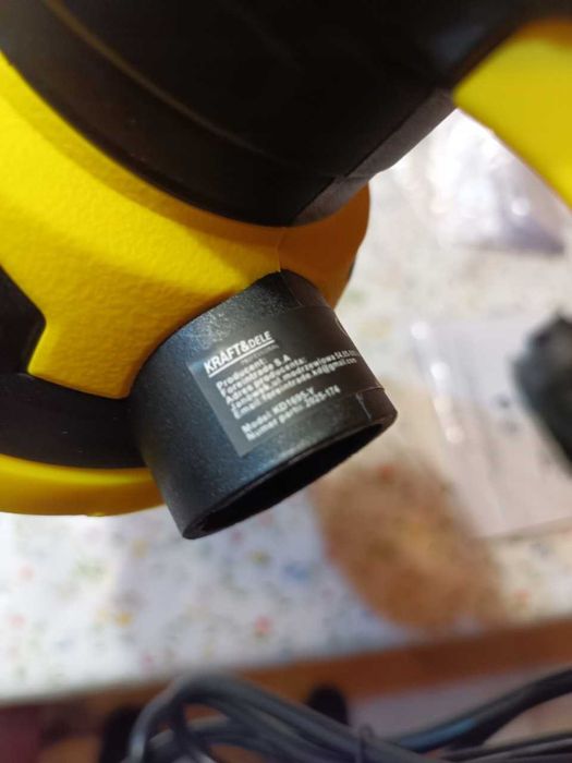 NOWA Szlifierka Oscylacyjna Mimośrodowa Do Drewna Metalu z Regulacją