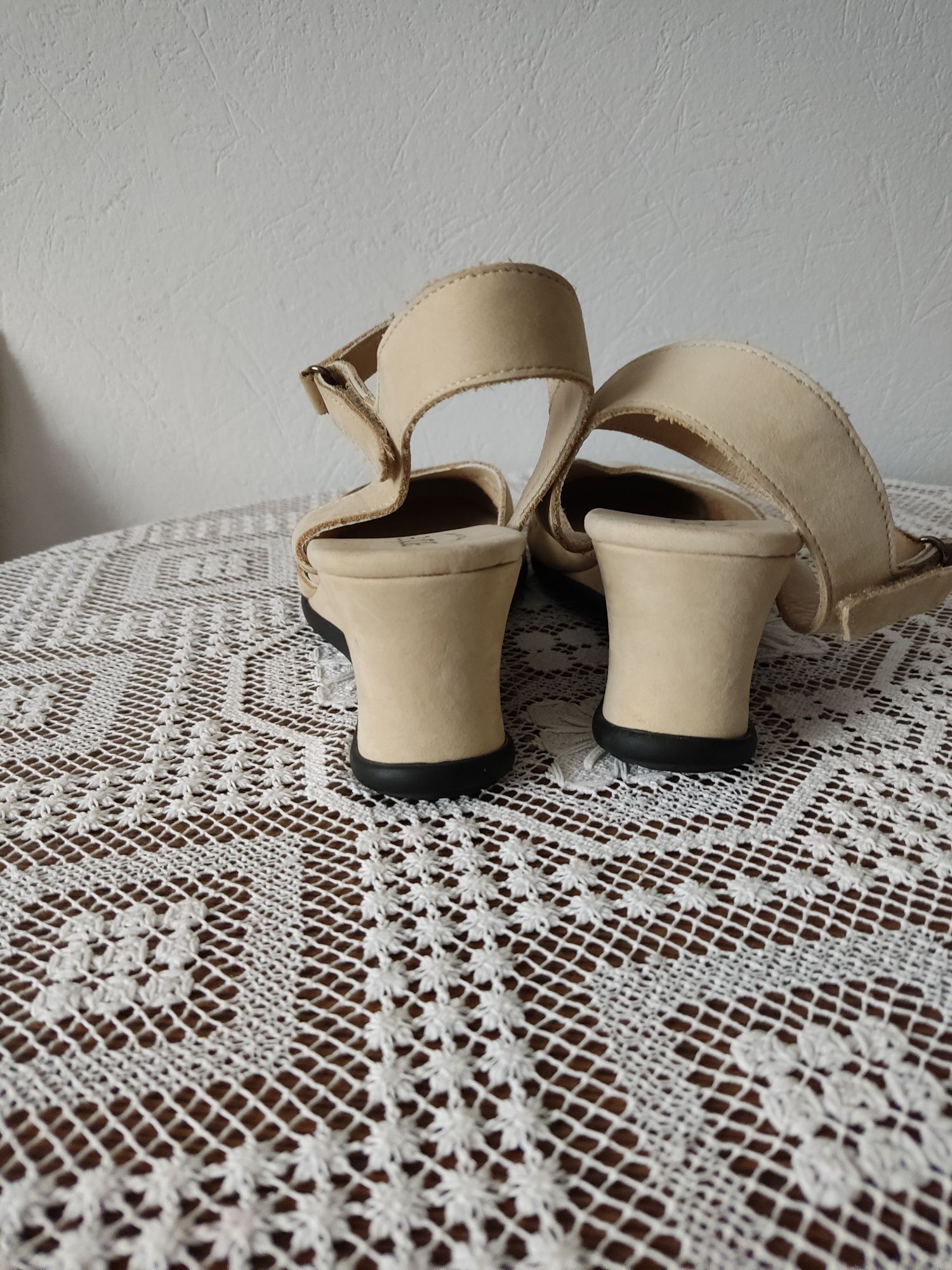 Arche francuskie buty skórzane 39 Nowe