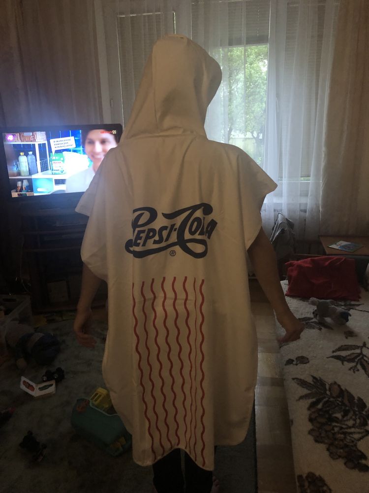 Poncho Pepsi z kapturem