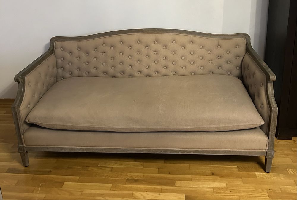 Stylowa sofa Westwing