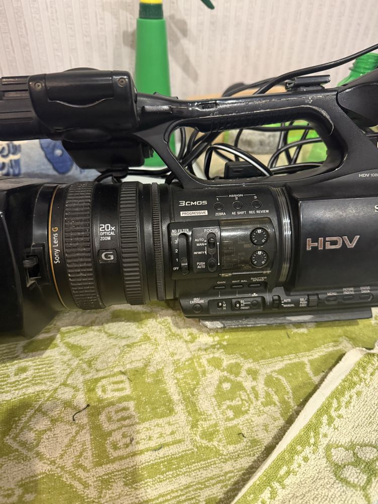 камера сони hvr-z5p n50