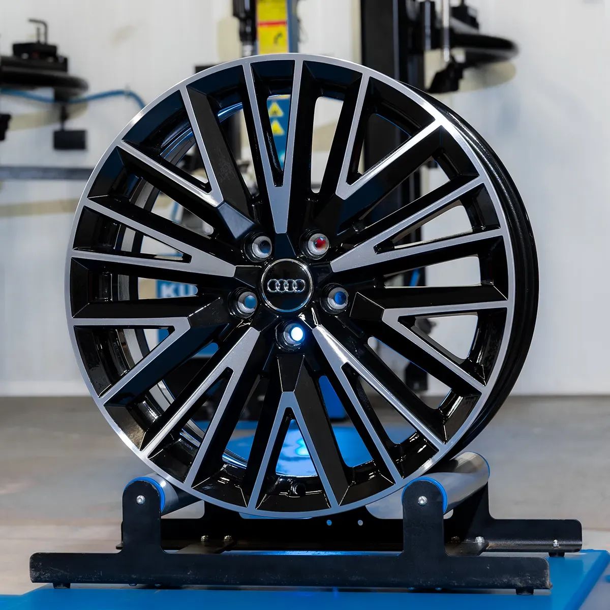 Oryginalne Felgi Audi 19" A3 A4 A6 A8 Q2 Q3 TT