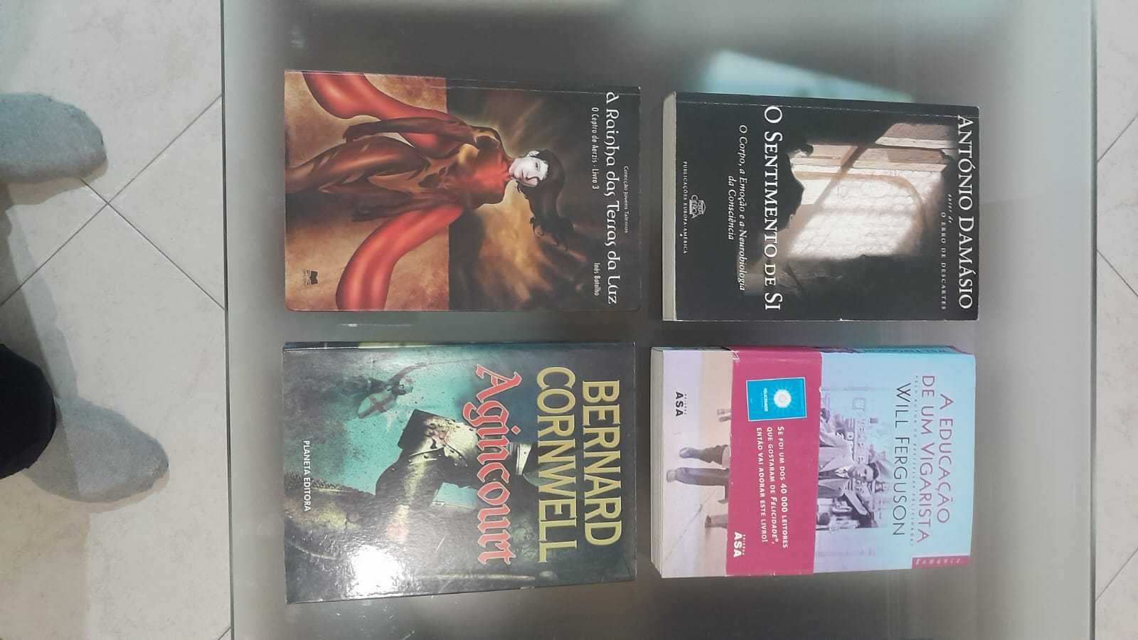 Vendo livros diversos em bom estado