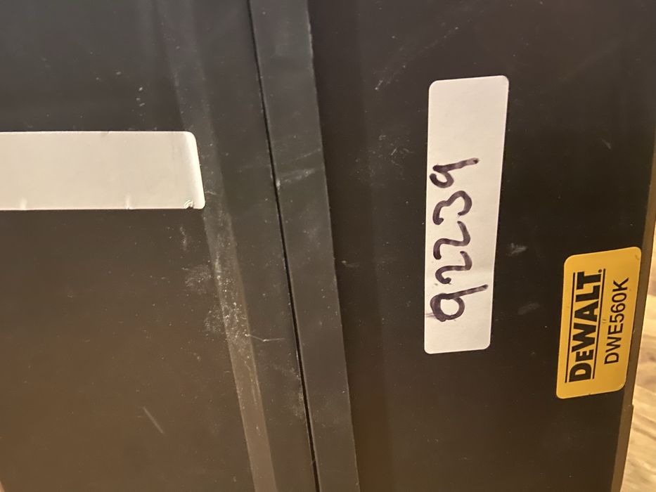 Piła najazdowa DeWalt