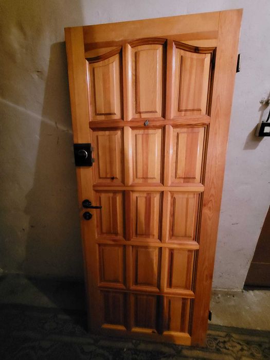 Drzwi sosnowe 80 prawe bez ościeżnicy