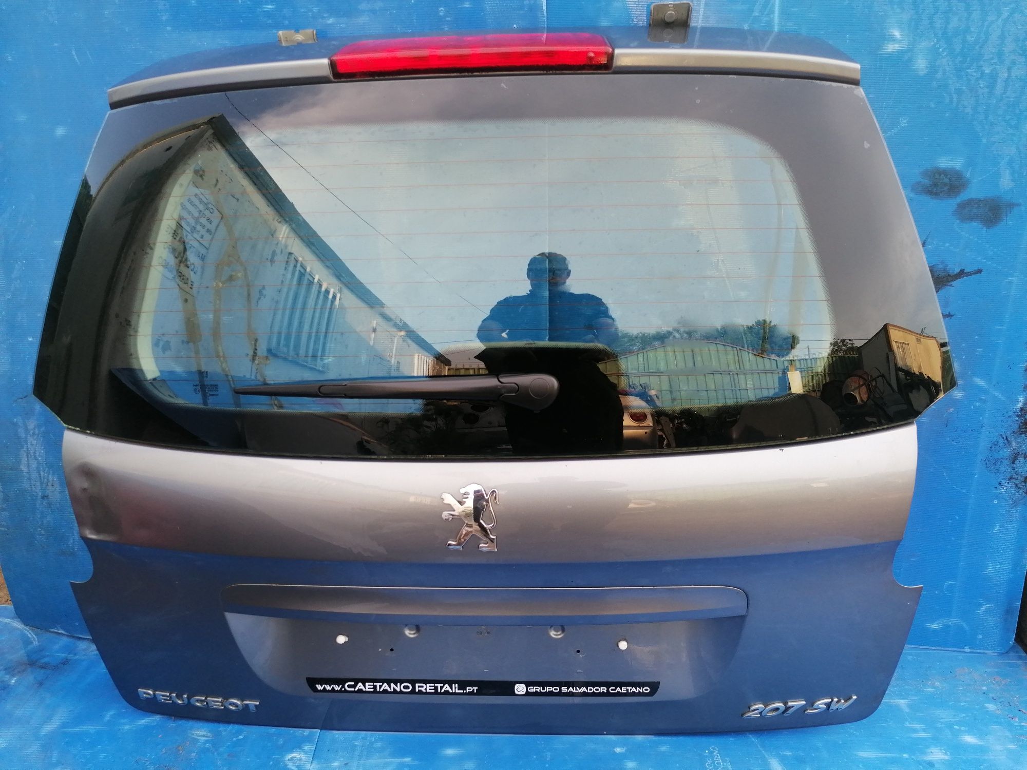 Peugeot 207 sw 2011 porta trás esguerda, também peças da mesma