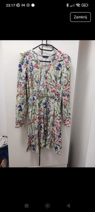 Sukienka na długi rękaw medicine