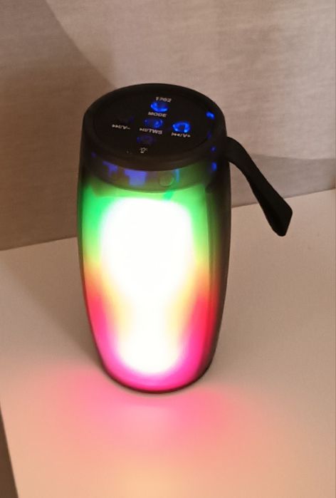 Блютуз колонка цвітомузика