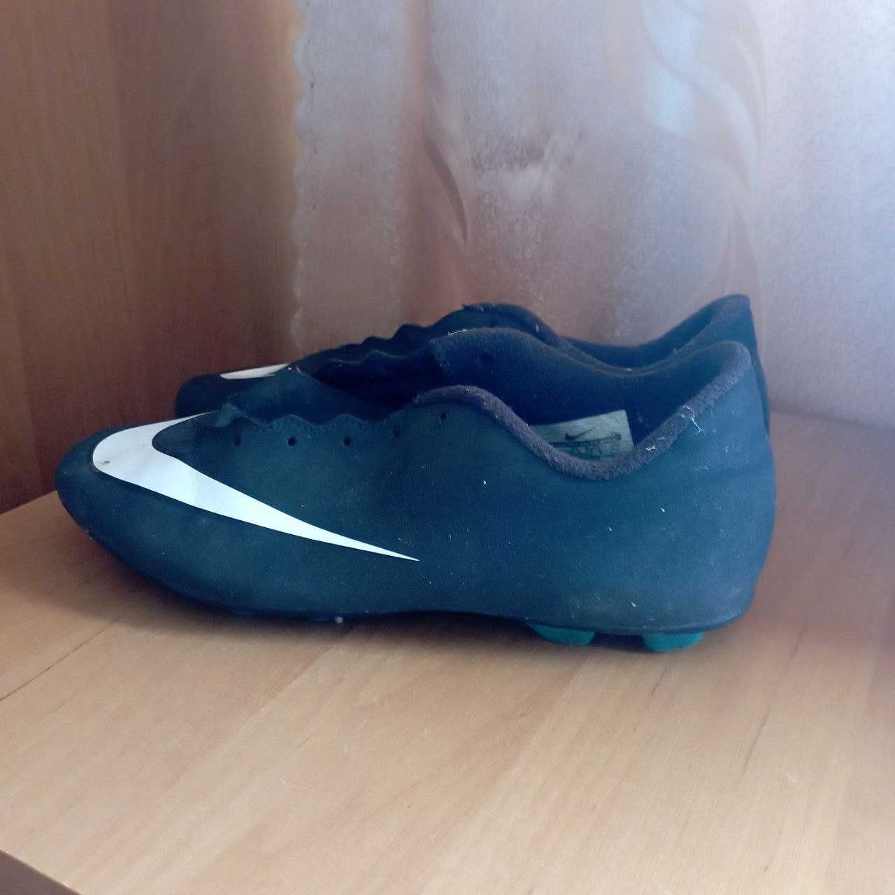 Продам бутси 38 розмір, PUMA / NIKE