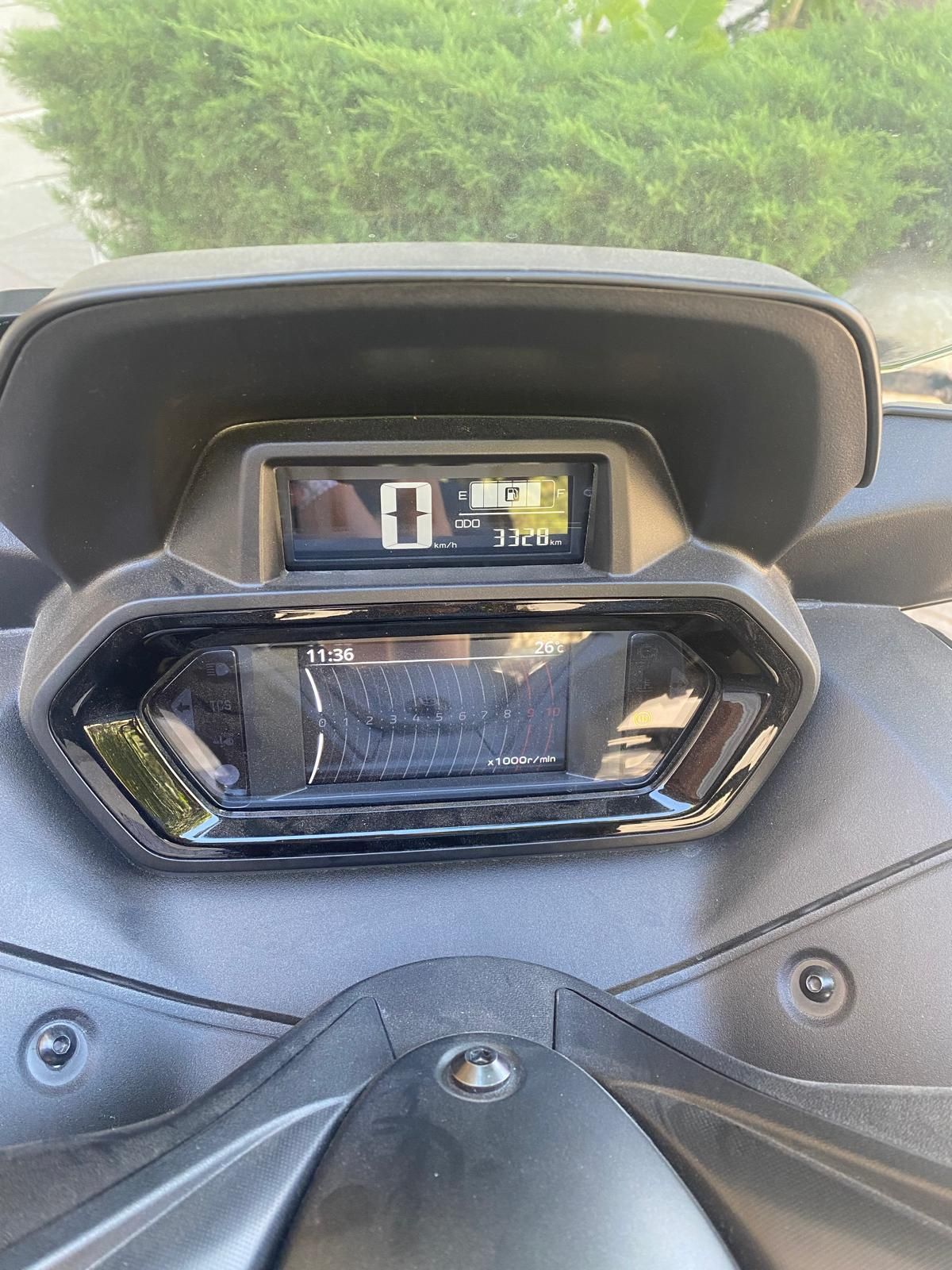 Yamaha Xmax hitec 300