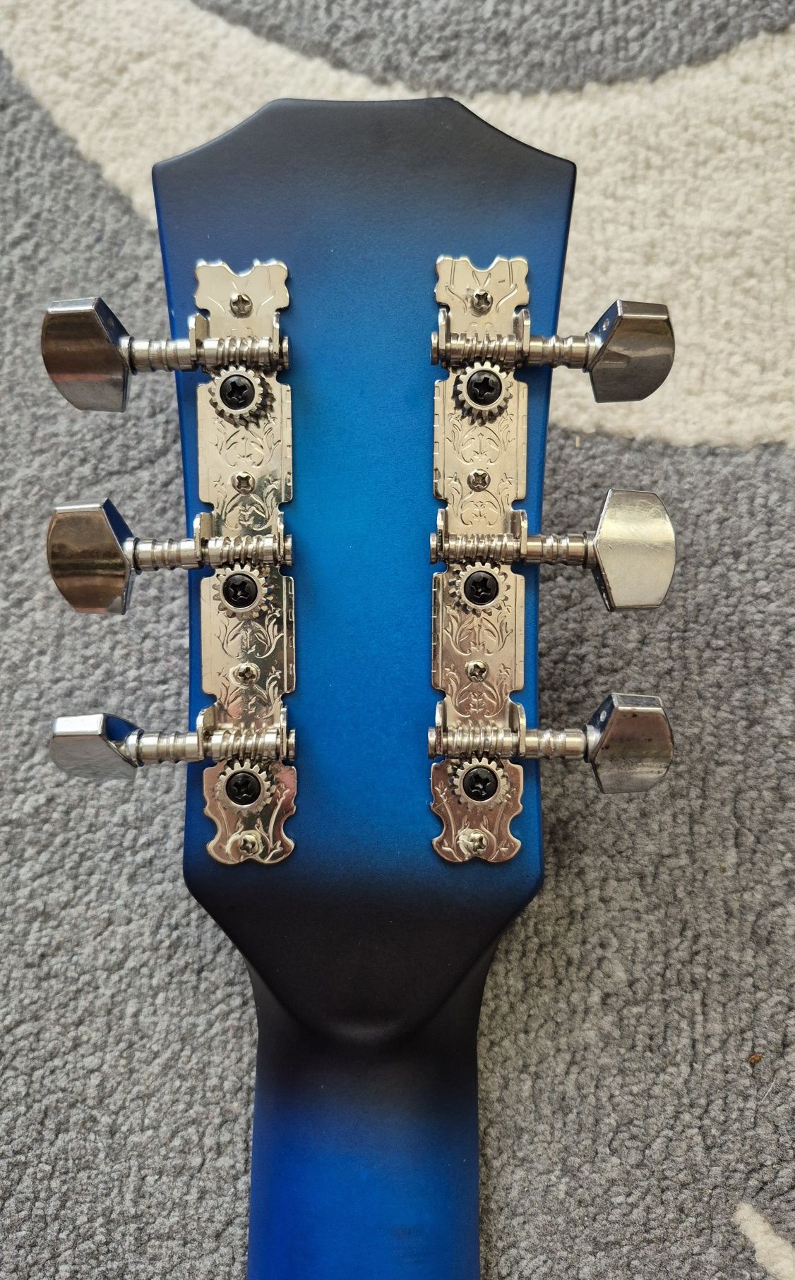 Gitara akustyczna