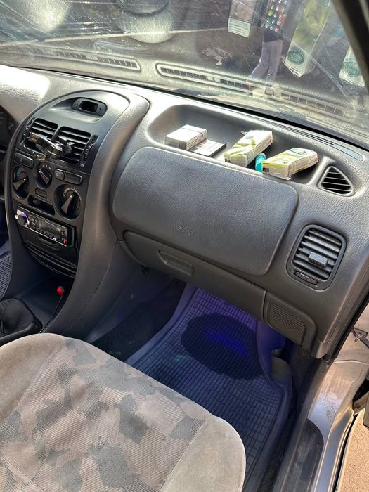 Продам Митсубиси харизма