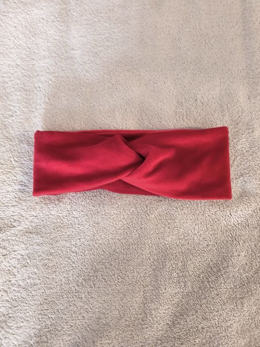Welurowa czerwona opaska