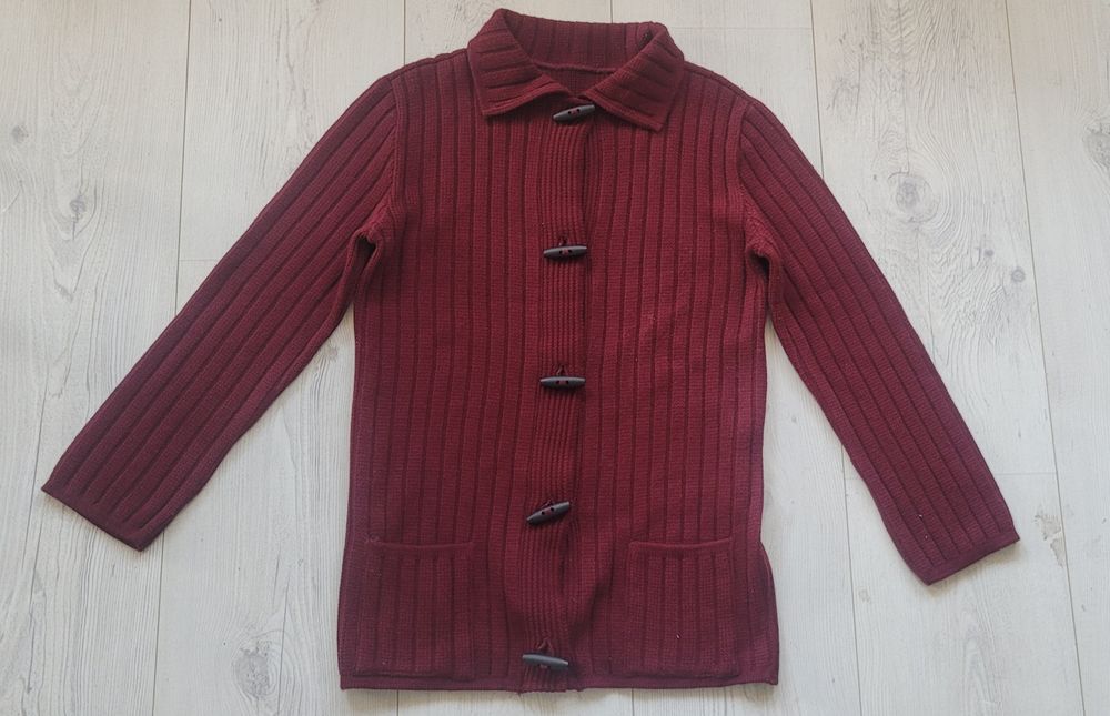 Nowy, bordowy swetr damski