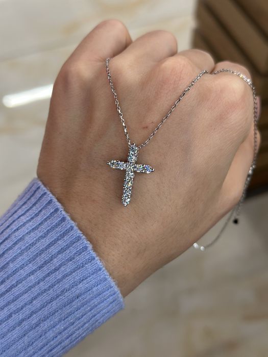 Новий Срібний хрестик під тіффані з муасанітами 3мм та ланцюжком