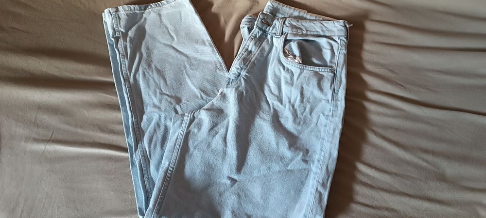 Calças de ganga novas