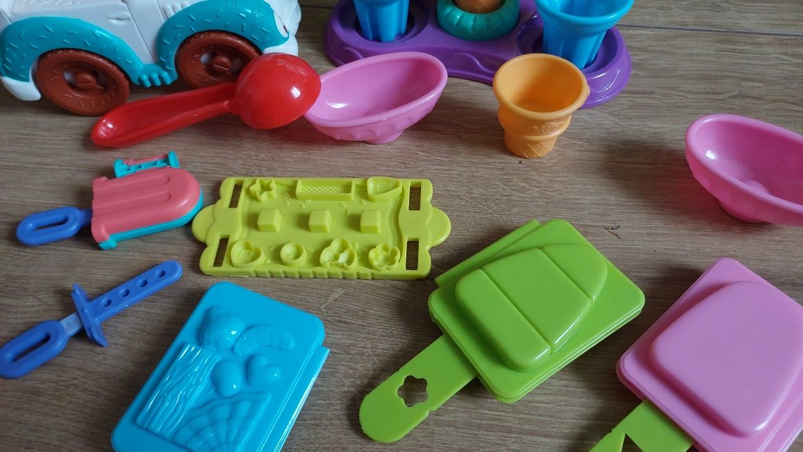 Play-Doh lodziarnia ciastolina