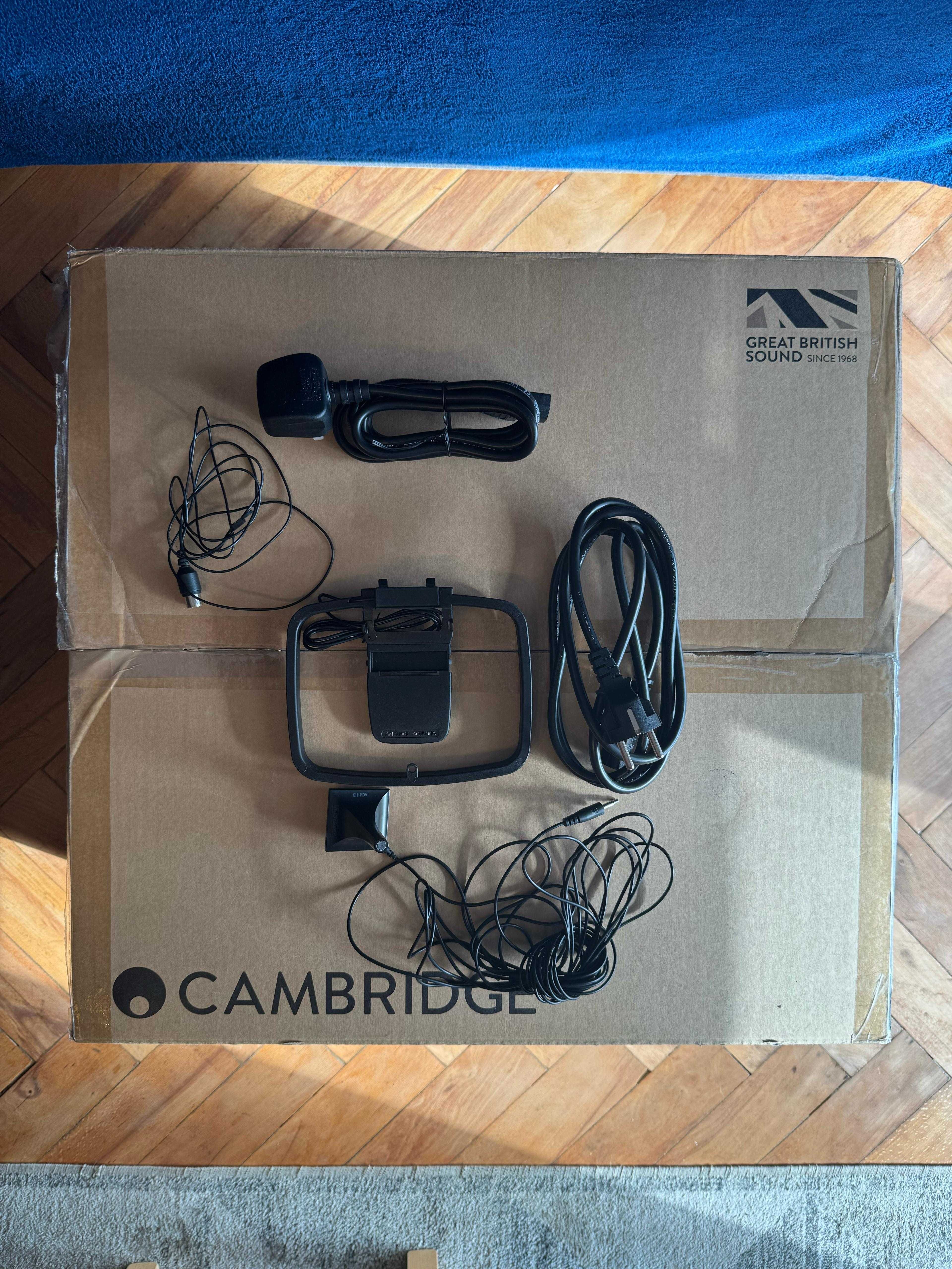 Amplituner Cambridge Audio Azur 751R v2