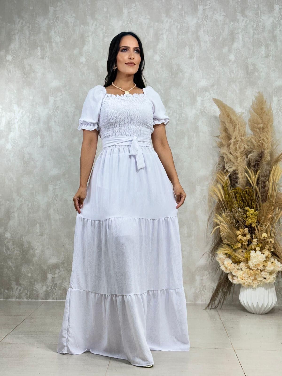 50 Vestidos mídi e longos  importados!