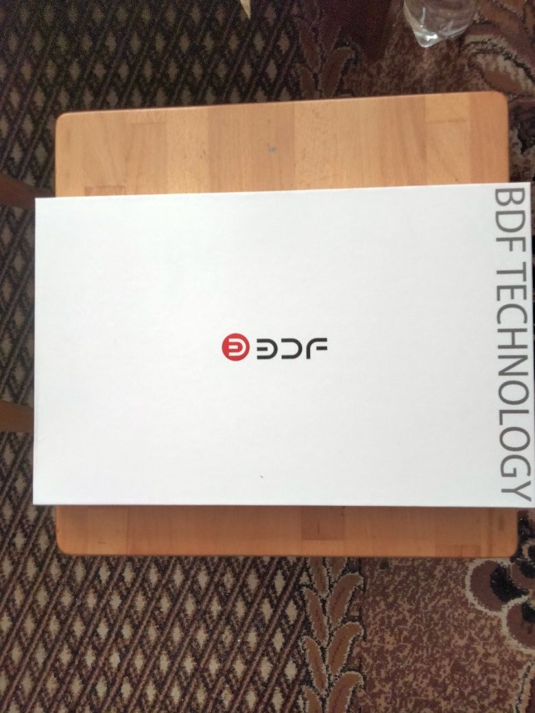 Продам планшет BDF 10.1 дюймов.
