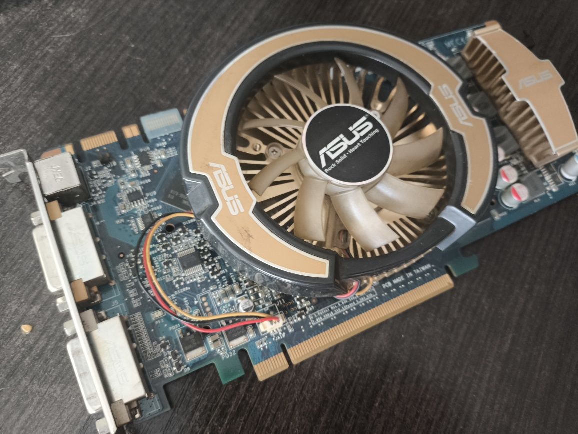 9800GT Asus Hybrid Power 512 MB DDR3