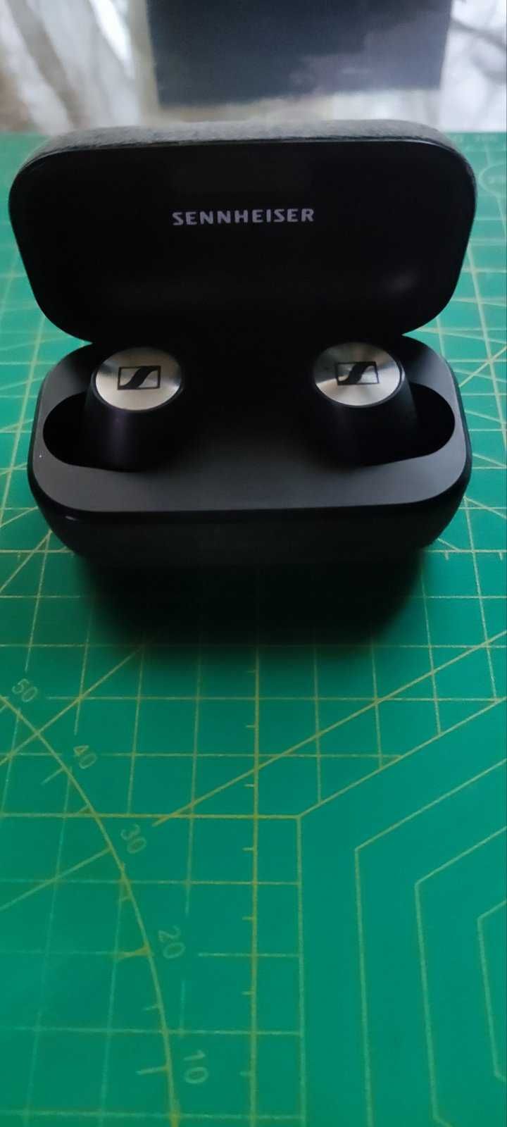 Навушники Sennheiser MOMENTUM True Wireless 2