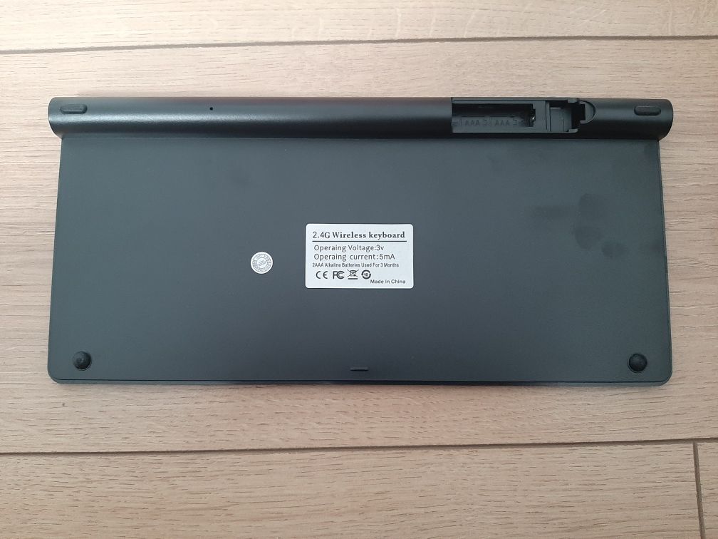 Klawiatura bezprzewodowa slim szara jak nowa