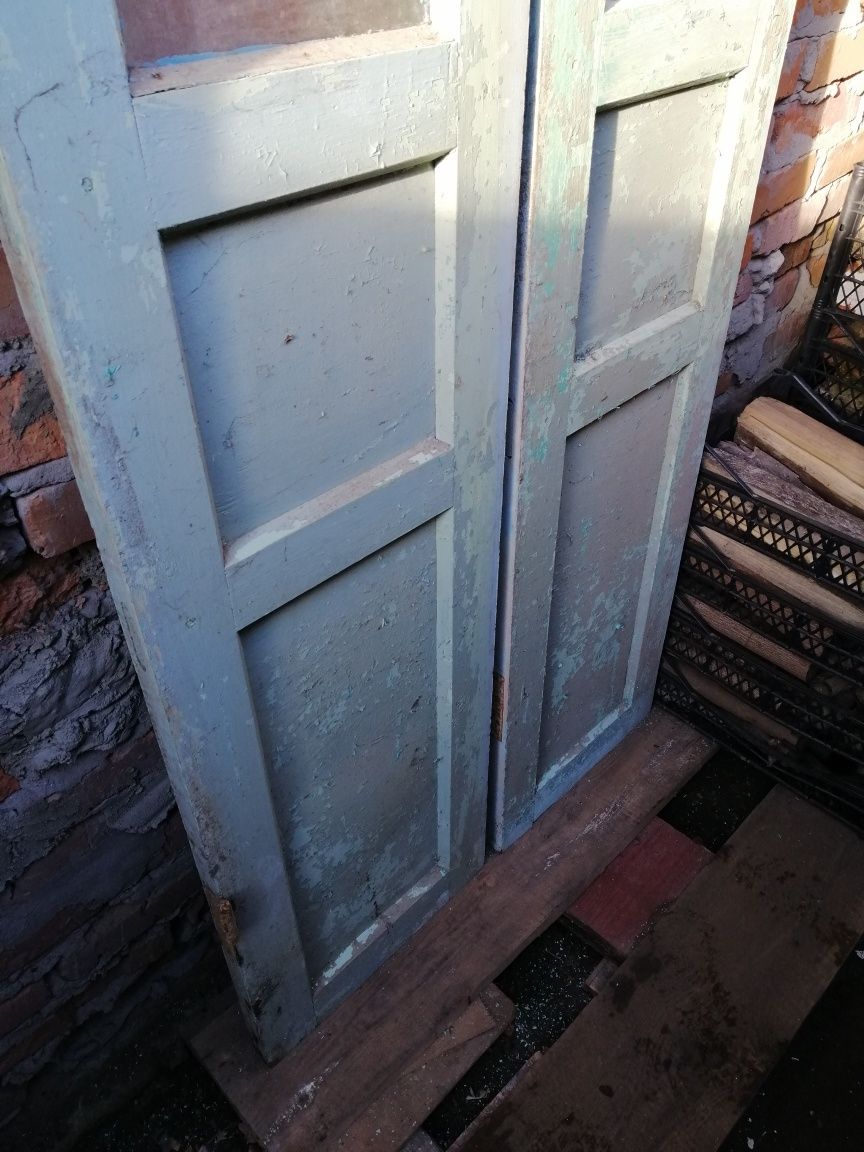 Двері подвійні зі склом, 42 х 200 х 4 см