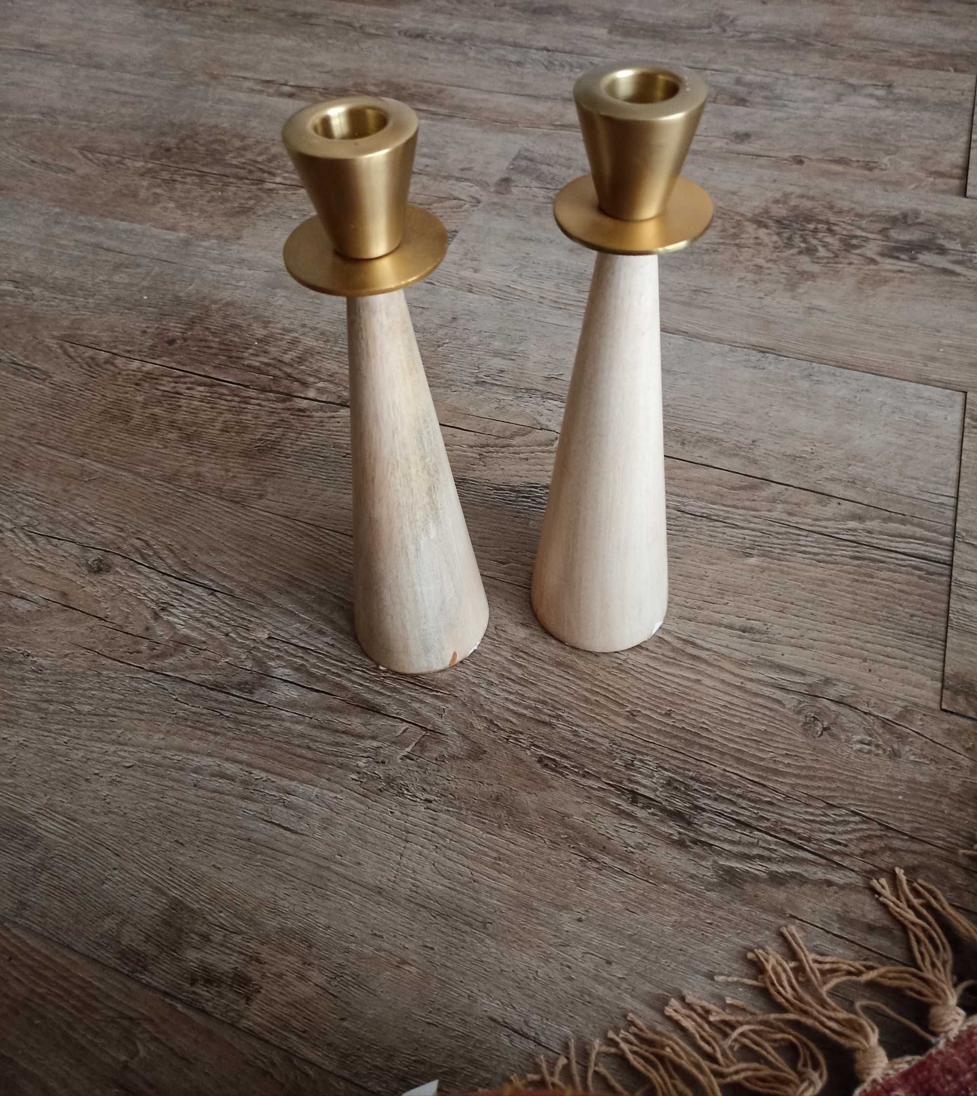 2 x świecznik drewniany Komplet