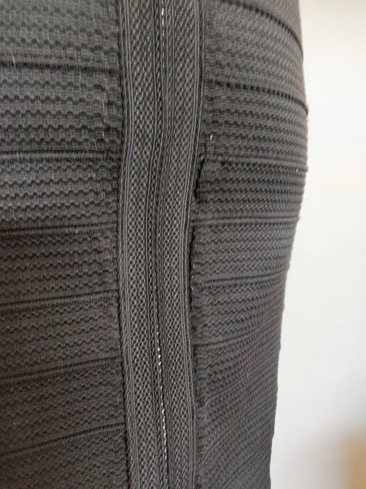 Saia Preta Travada Zara