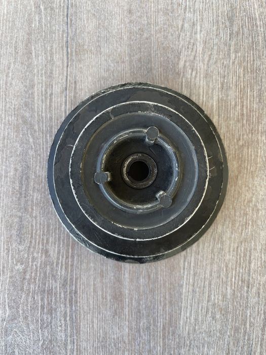 Polia de Dinamo - Fiat 600