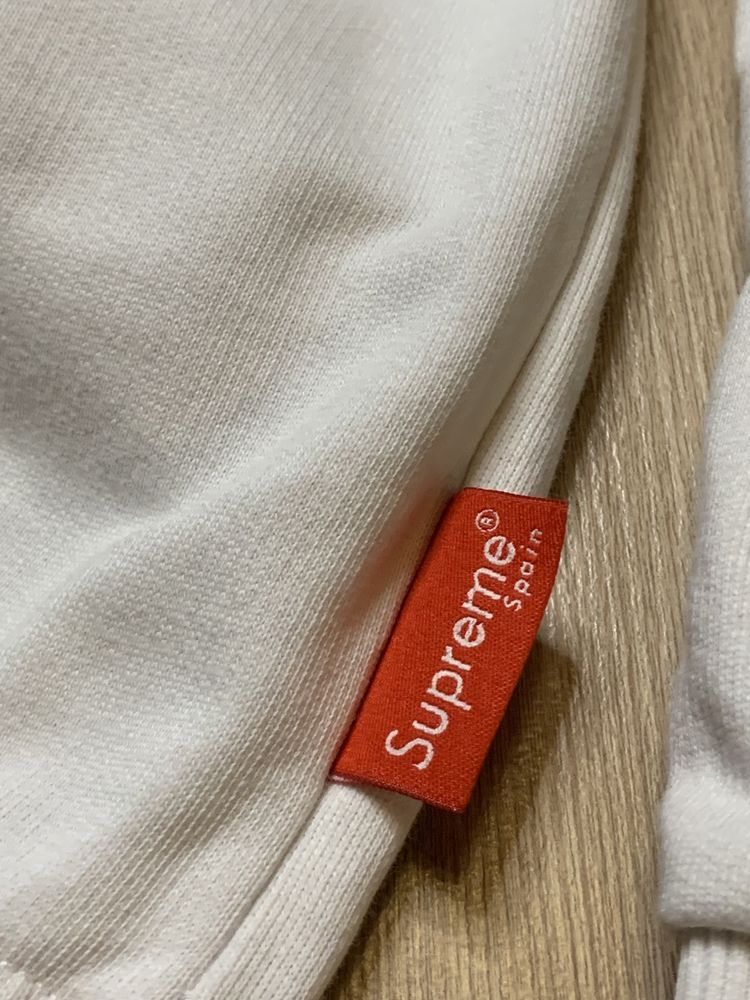 Supreme Spain Sweatshirt Print Logo