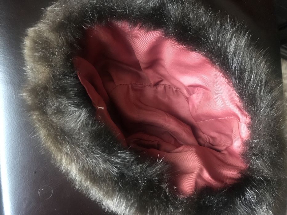 Шапка женская под горшок сшитая белёк