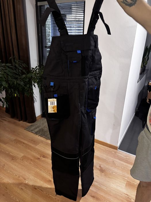 Spodnie robocze ocieplane ogrodniczki