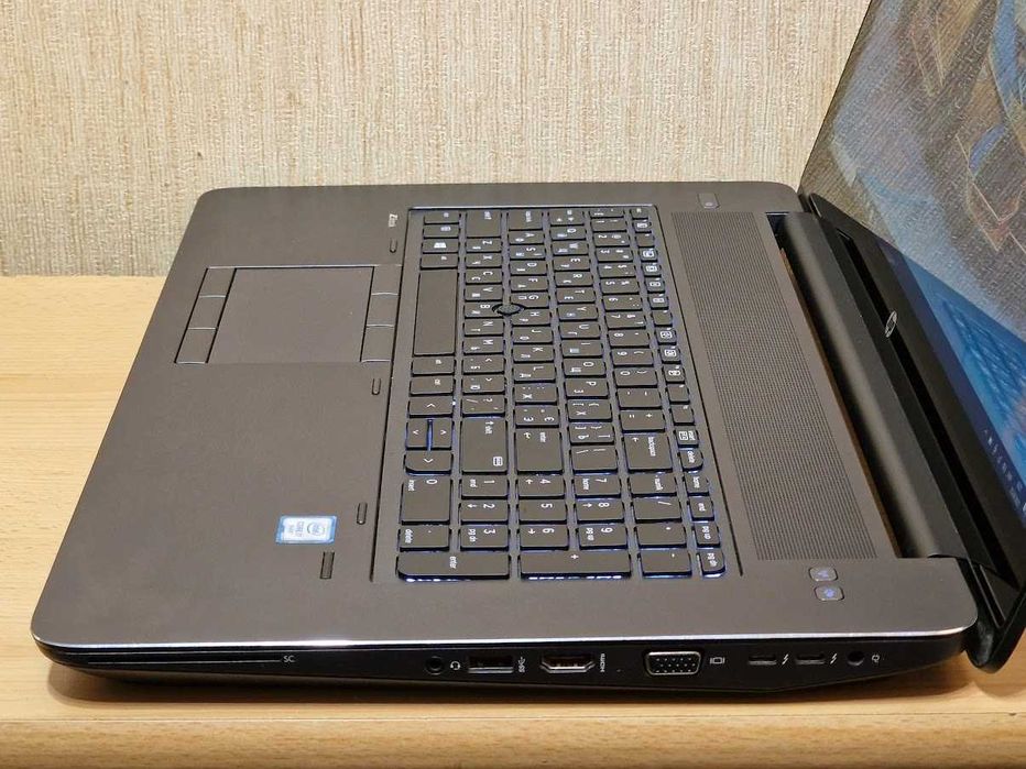 Ігровий HP ZBook 17 G3 Core i7-6820HQ NVIDIA QuadroM4000M RAM32 SSD512