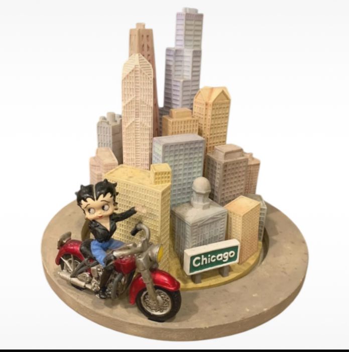 Grande Lote Vintage, 1500 + peças, roupas, colecionaveis e decoraçao