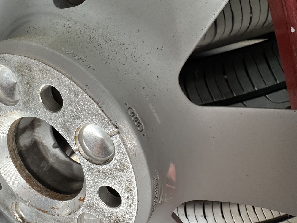 Alufelga 5x112 17 Audi Q5 srebrna letnia lato