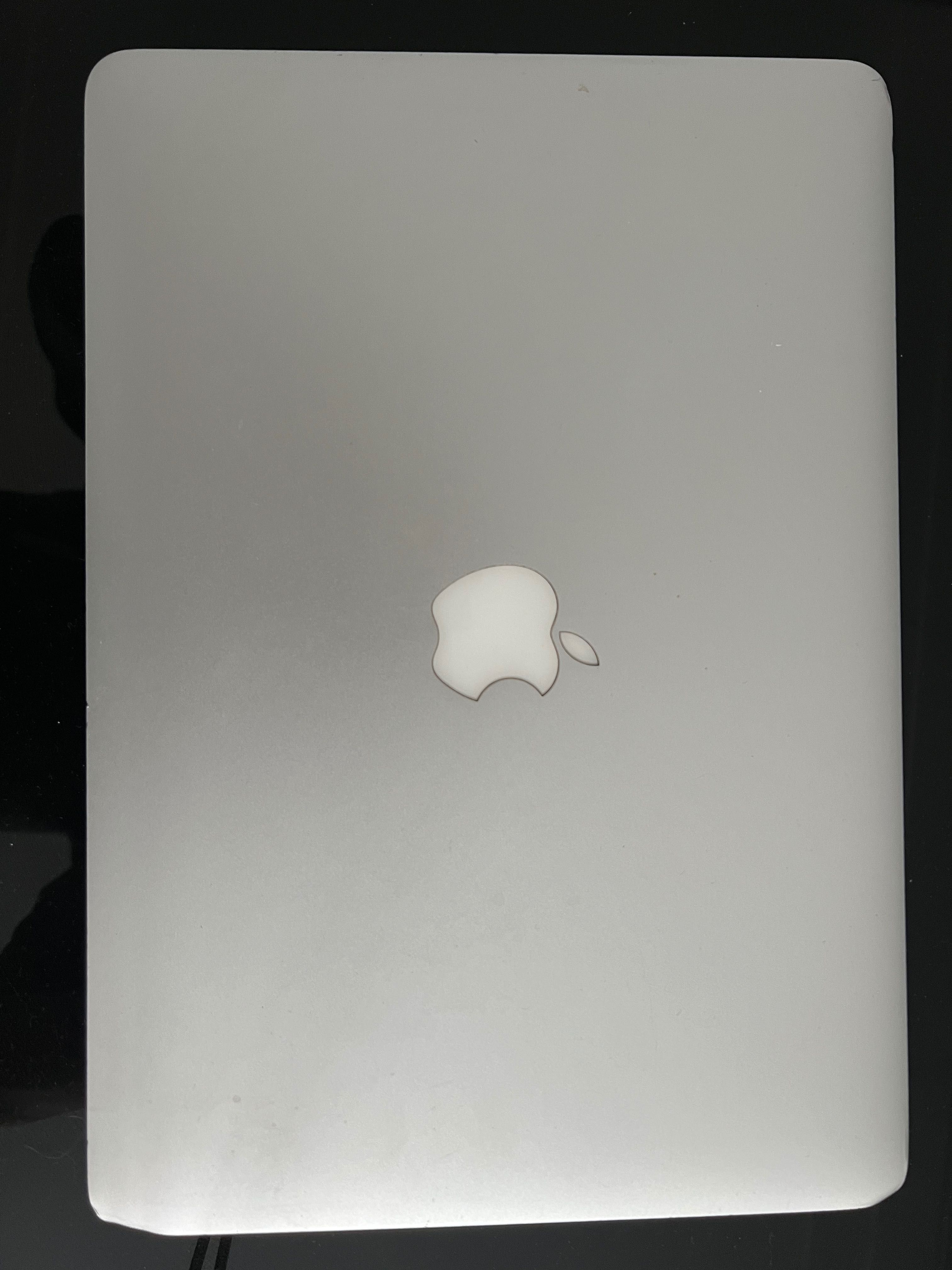 Kompurt laptop MacBook Air 13