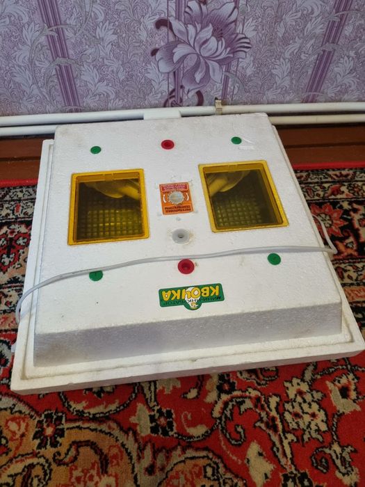 Инкубатор б/у КВОЧКА МИ-30