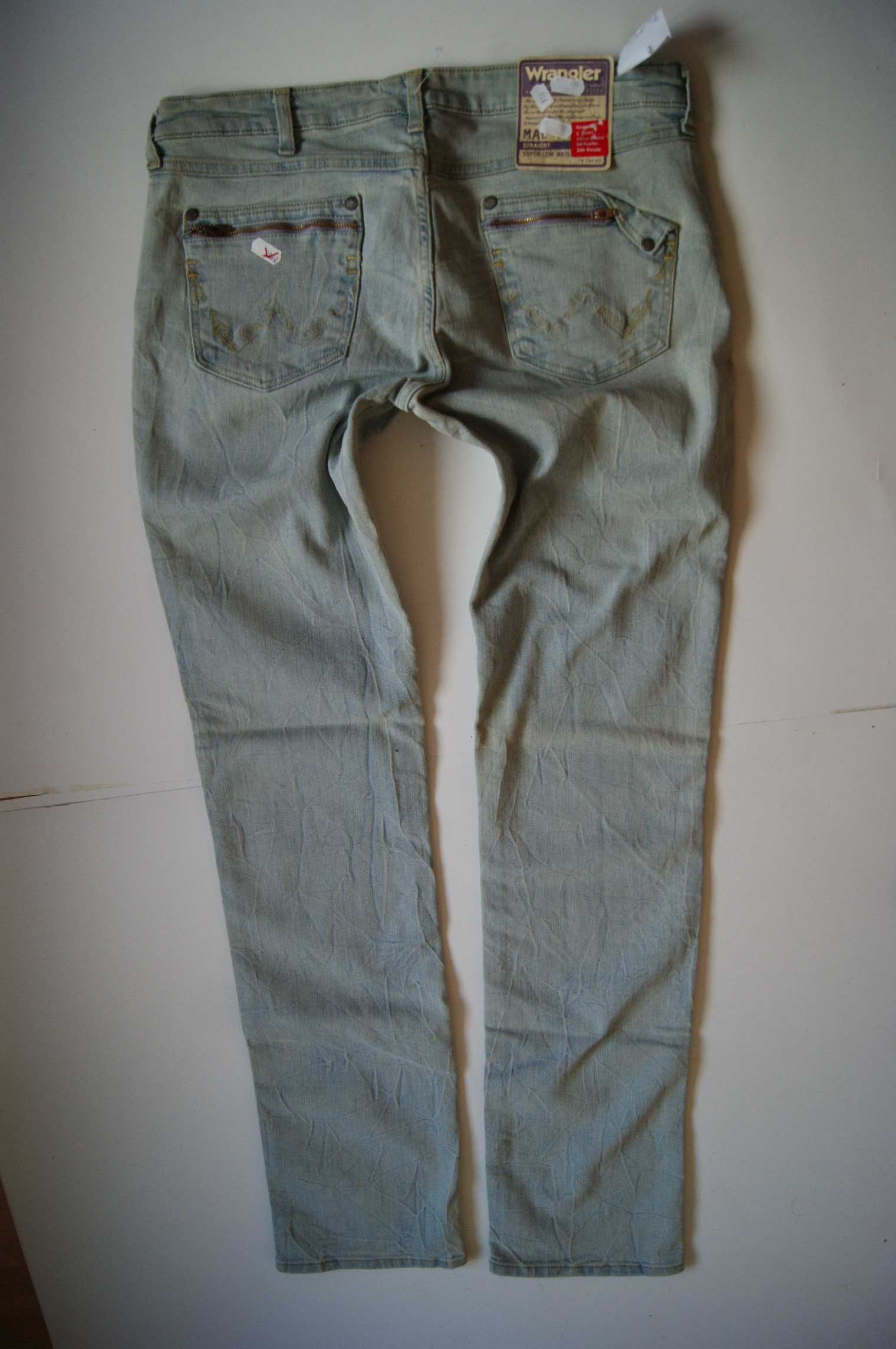 Roz. 31/34 Nowe Spodnie Jeans Wrangler Model Mae Straight