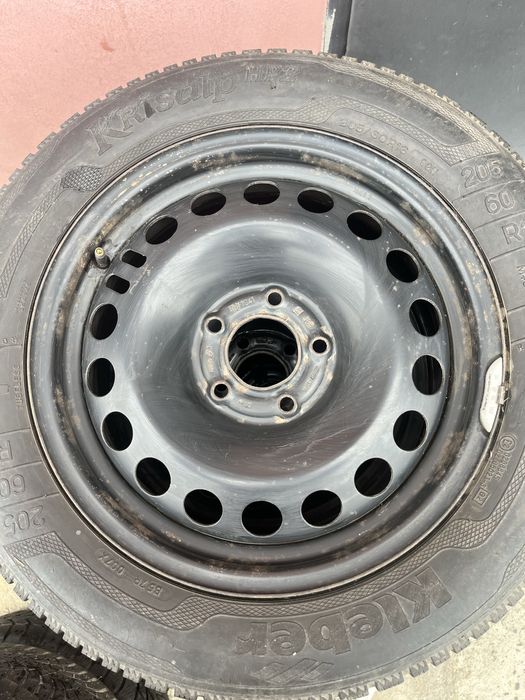 Шини з дискама на опель астра