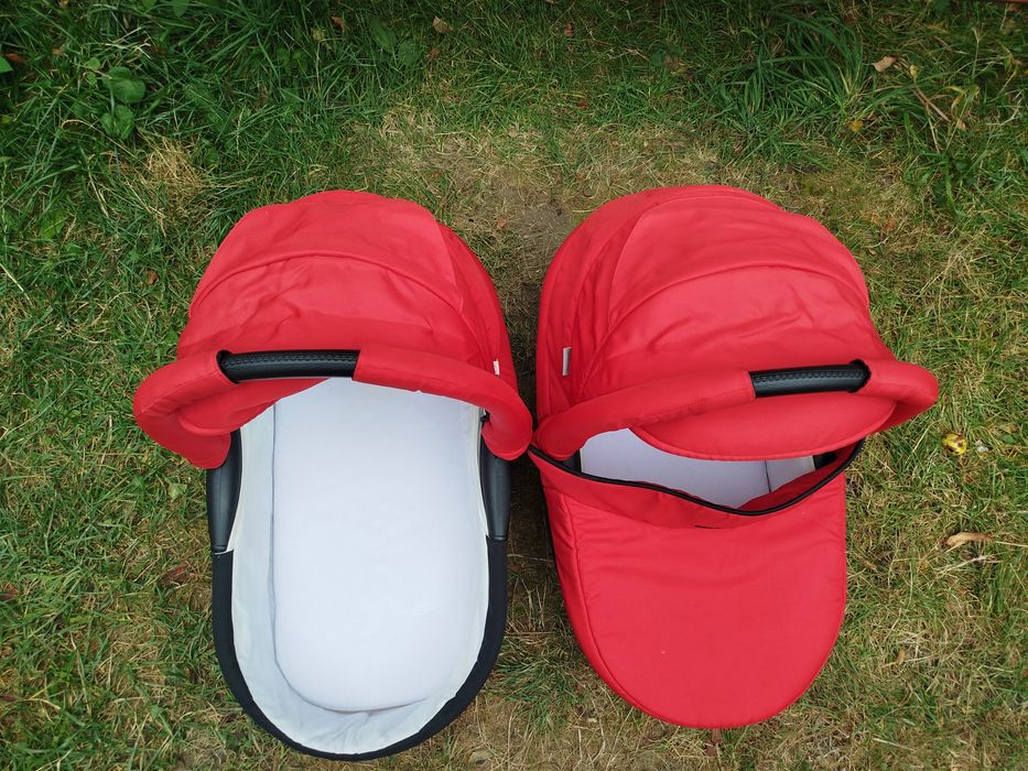 Люльки до коляски для двійні фірми Bebetto