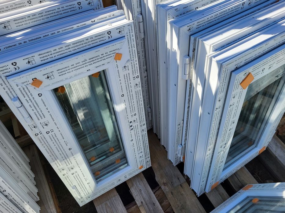 Okna PCV nowe 100 x 50 RU