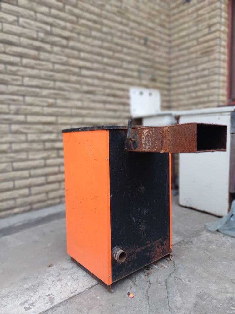 Продам котел.