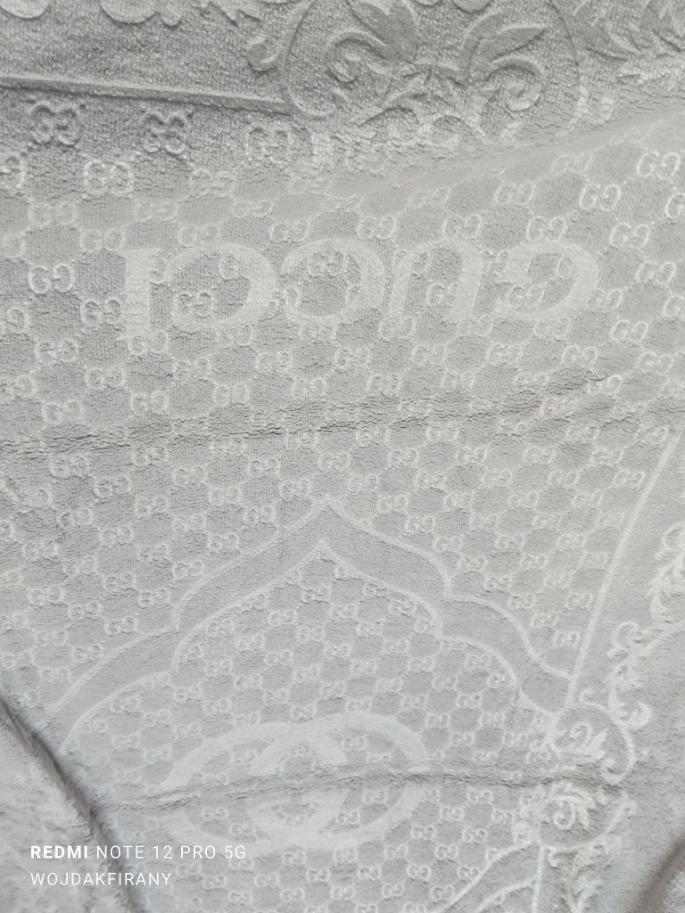 Ręczniki nowe z mikrofibry z tłoczonym wzorem 50*100cm