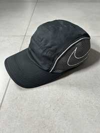 Nike czarna czapka z daszkiem 5panel sportowa