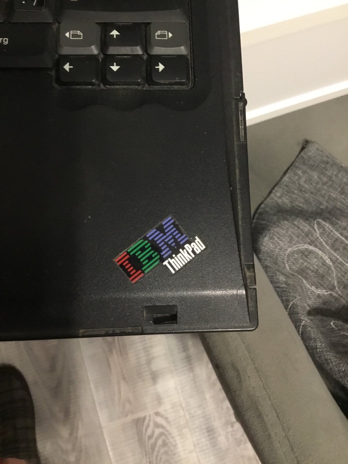 Ноутбук IBM Thinkpad.