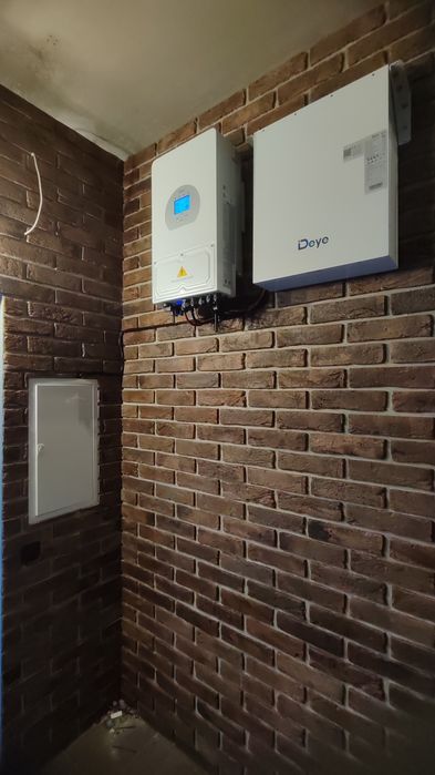 Установка подключение инвертора Deye, Solax . Підключення інвертора