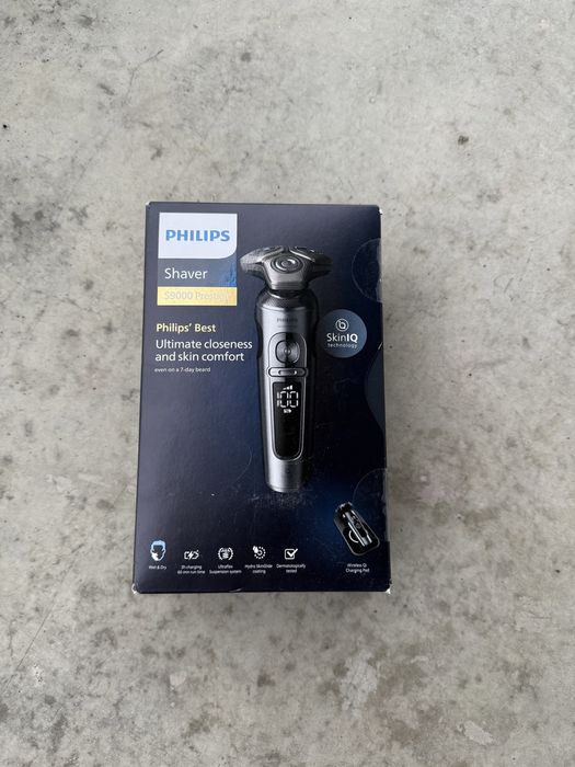 Philips Series 9000 Prestige SkinIQ SP9871