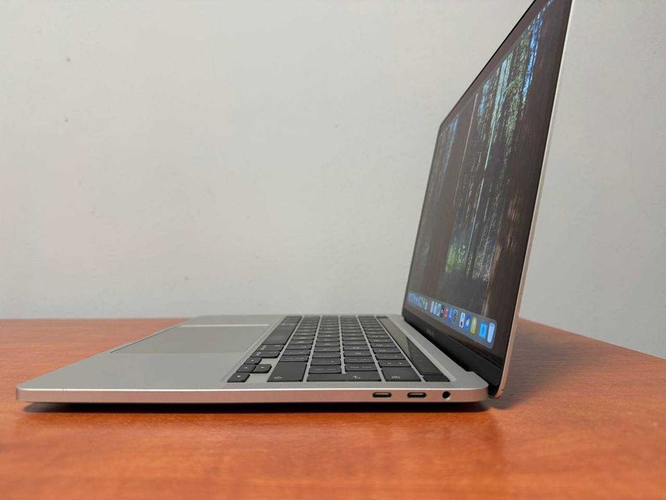 MacBook Pro A2251 13" i5-10th / 16GB / 512GB / Retina / Touch / macOS